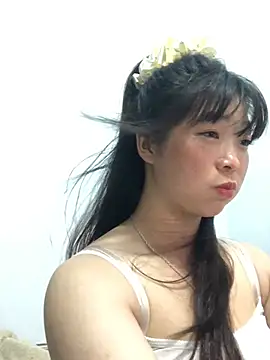 Snapshot of cuty_lusy chatting on May 28, 12:13 pm cuty lusy online show from May 28, 12:13 pm