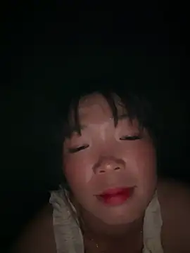 Snapshot of cuty_lusy chatting on May 29, 1:09 pm cuty lusy online show from May 29, 1:09 pm