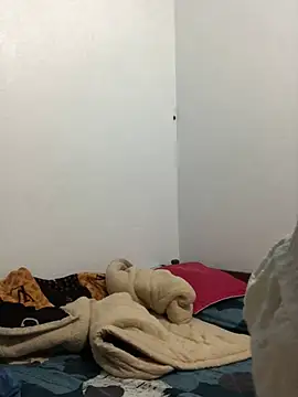 Snapshot of cuty_lusy chatting on June 3, 1:36 pm cuty lusy online show from June 3, 1:36 pm