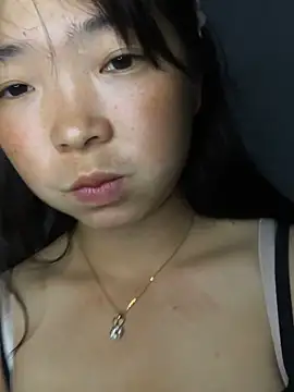 Snapshot of cuty_lusy chatting on June 9, 1:39 am cuty lusy online show from June 9, 1:39 am