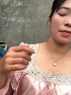 Snapshot of cuty_lusy chatting on June 11, 2:53 am cuty lusy online show from June 11, 2:53 am