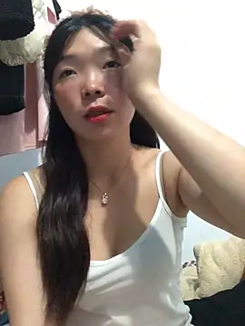 Snapshot of cuty_lusy chatting on June 12, 12:31 am cuty lusy online show from June 12, 12:31 am