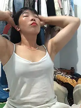 Snapshot of cuty_lusy chatting on June 16, 1:47 pm cuty lusy online show from June 16, 1:47 pm