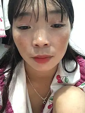 Snapshot of cuty_lusy chatting on June 21, 2:25 am cuty lusy online show from June 21, 2:25 am