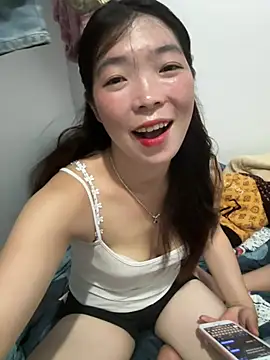 Snapshot of cuty_lusy chatting on July 21, 1:46 pm cuty lusy online show from July 21, 1:46 pm