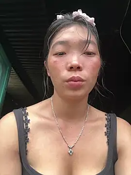 Snapshot of cuty_lusy chatting on August 2, 11:47 pm cuty lusy online show from August 2, 11:47 pm