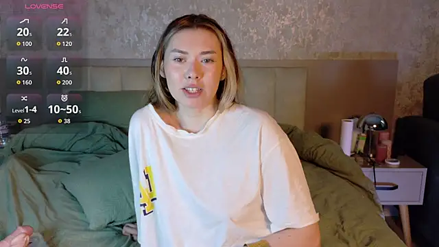 gwenonl1ne online show from June 11, 8:12 am