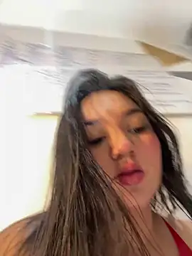 Snapshot of luna_bradley_ chatting on June 6, 12:54 pm luna bradley online show from June 6, 12:54 pm