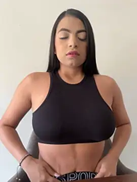 Aurea Silk online show from March 14, 9:09 pm