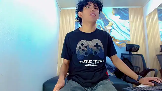 DaviidBuckx  online show from February 17, 2:19 am