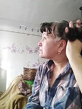 Snapshot of ViolaStar75 chatting on March 10, 5:45 am ViolaStar75 online show from March 10, 5:45 am