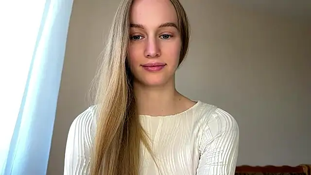 Snapshot of Viktoria_Vibes chatting on June 11, 3:21 pm Viktoria Vibes online show from June 11, 3:21 pm