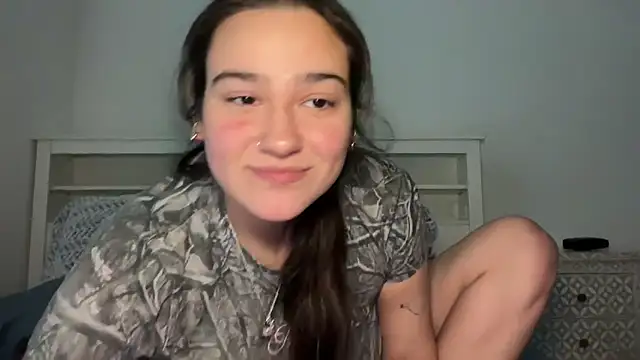 anitayurmoniii online show from May 1, 10:25 pm