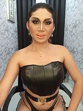 Victorias DomWorld online show from May 7, 8:25 pm