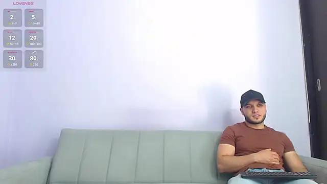 jhustin marcius online show from February 3, 8:25 pm