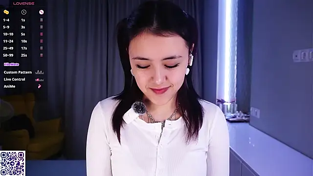 VerlieChahal online show from February 13, 7:54 pm