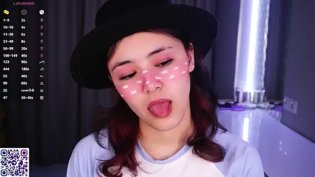 VerlieChahal online show from February 27, 7:58 pm