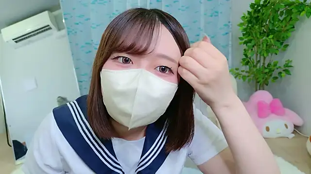 Snapshot of Saki_chanF chatting on June 15, 10:06 am Saki chanF online show from June 15, 10:06 am