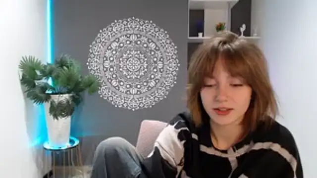 EchoScribe online show from February 13, 1:01 am