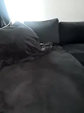 AkuManis online show from February 16, 12:34 pm