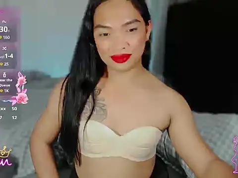 Snapshot of Ur_Sexybuttercup69 chatting on April 1, 8:59 am Ur Sexybuttercup69 online show from April 1, 8:59 am