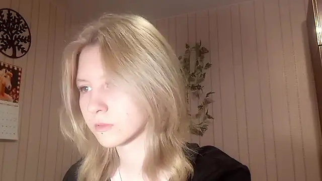 RunawayBr1de online show from March 12, 3:51 pm