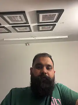 beerboy2222 online show from June 26, 6:45 pm