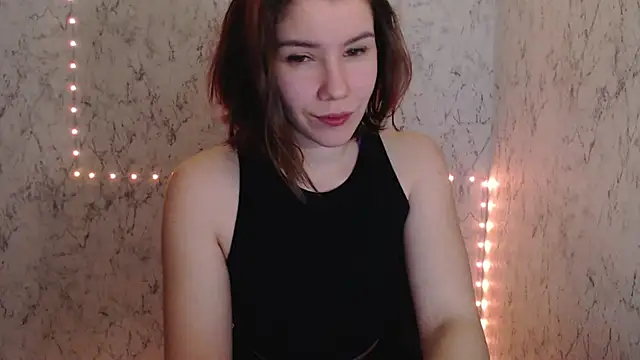 AdelMauds online show from March 5, 9:11 pm