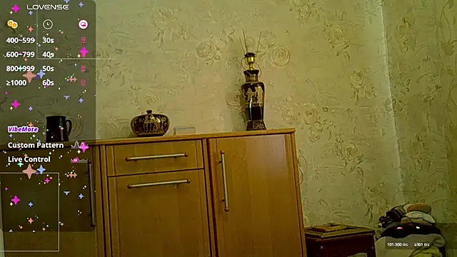 CurvyWild Lady30 online show from March 11, 10:54 am