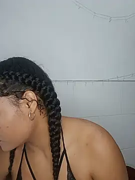 BrianaSweetxxx online show from July 19, 3:54 am