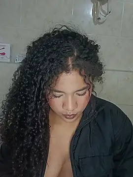 BrianaSweetxxx online show from August 4, 3:32 am
