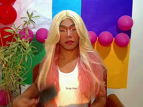 shopiaxox1 online show from February 21, 4:35 am