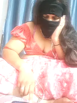 couple new enjoy online show from April 7, 5:24 pm