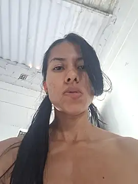 Alannys19 online show from April 29, 8:15 pm