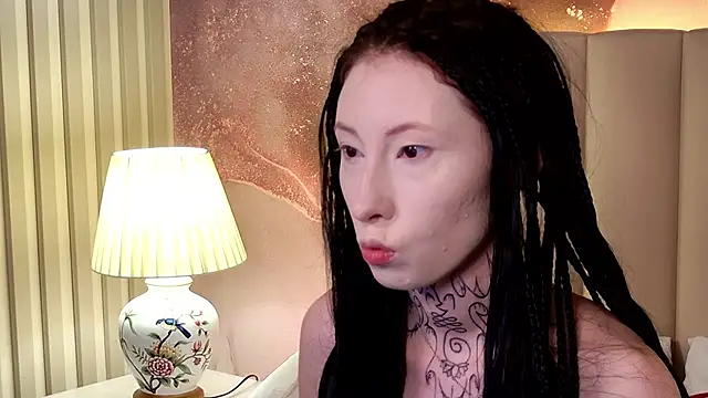 roxy morrison x online show from June 28, 3:34 am