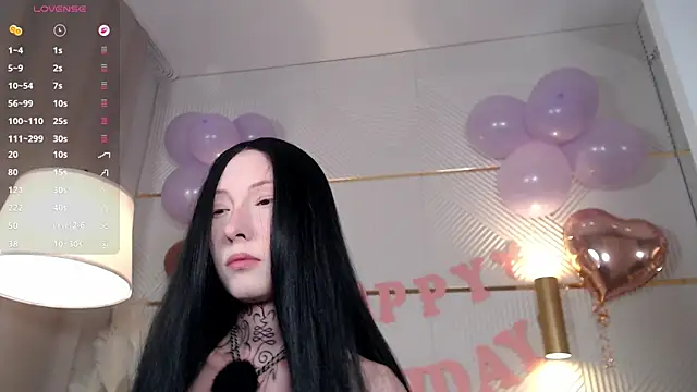 roxy morrison x online show from July 6, 3:47 am