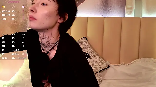 roxy morrison x online show from July 20, 11:12 am