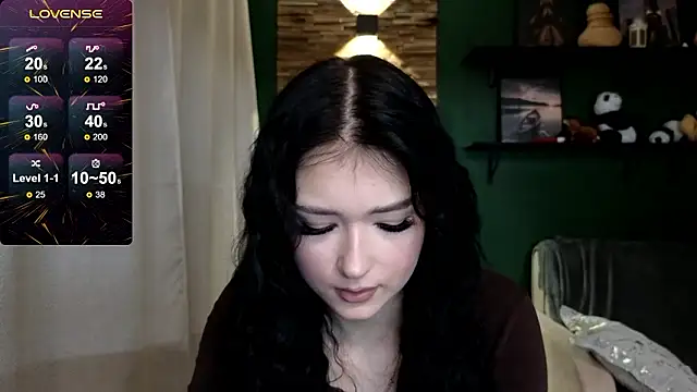 Whitney11 1131 online show from March 4, 1:28 pm