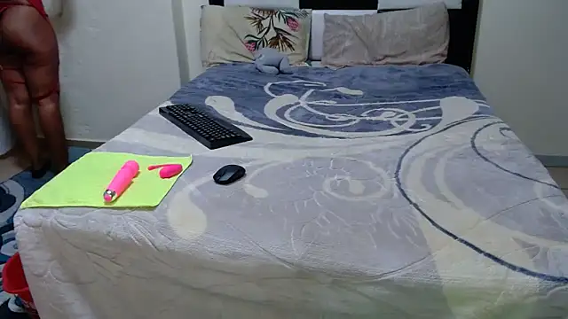 VeronaDimexx online show from March 12, 9:21 pm