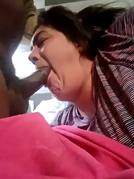 Snapshot of BackdatassupBarbie chatting on March 13, 11:00 pm BackdatassupBarbie online show from March 13, 11:00 pm