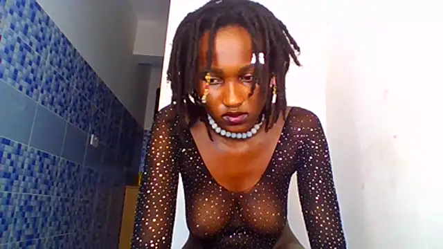 Snapshot of SoftVice chatting on March 12, 12:28 am SoftVice online show from March 12, 12:28 am