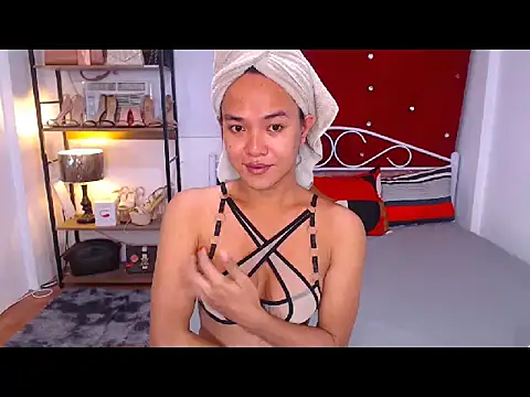 SeductiveAya online show from February 24, 10:30 pm