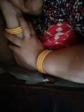 Snapshot of Simran_008 chatting on June 24, 12:53 am Simran 008 online show from June 24, 12:53 am