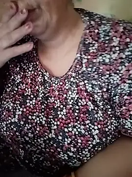 Snapshot of Simran_008 chatting on July 8, 2:16 am Simran 008 online show from July 8, 2:16 am