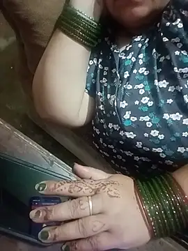 Snapshot of Simran_008 chatting on July 28, 12:48 pm Simran 008 online show from July 28, 12:48 pm