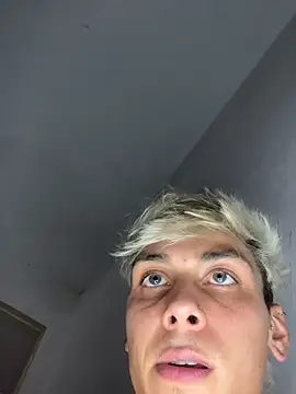 Babyfacenik online show from March 4, 5:19 pm