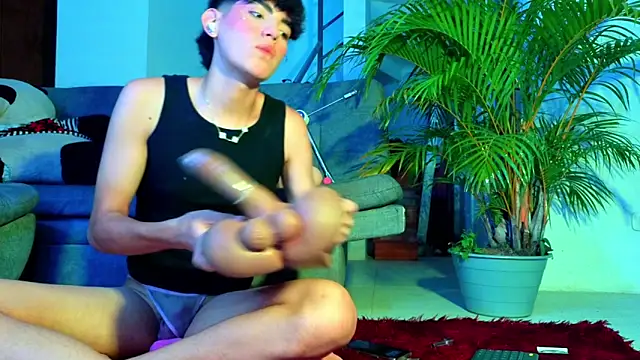max femboy online show from May 8, 4:51 am