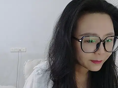 yunchui0101 online show from February 12, 6:08 am