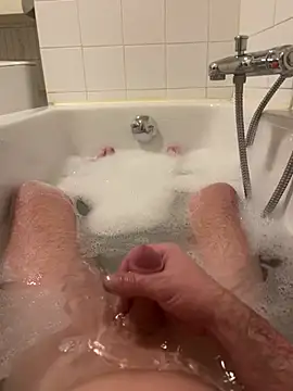 DeN strip online show from February 13, 8:49 pm