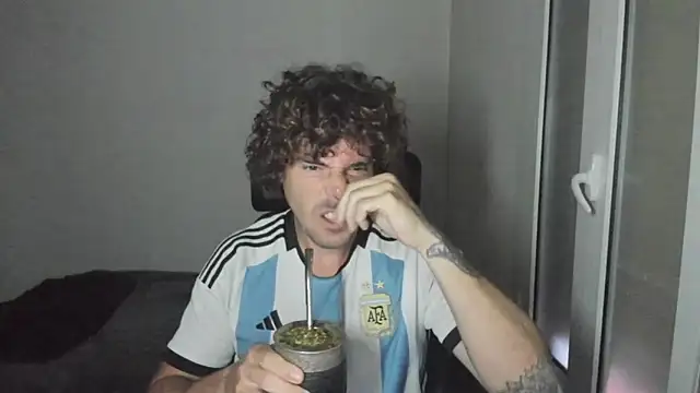 joaquin420 hot online show from April 28, 4:50 am